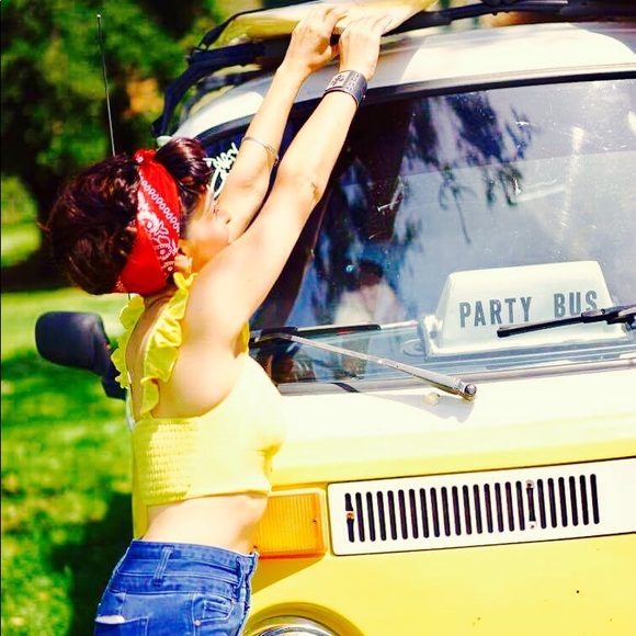 Meet your Posher, Alicia - Picture 2 of 8